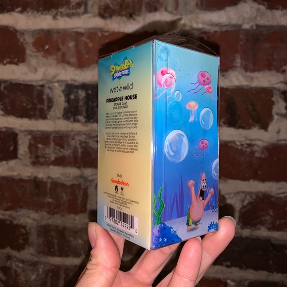 Spongebob wet n wild cosmetics cleaning makeup lot - Picture 11 of 12